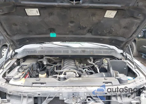 2005 Nissan Titan Se z USA, uszkodzony, nr VIN 1N6BA07A95N543617